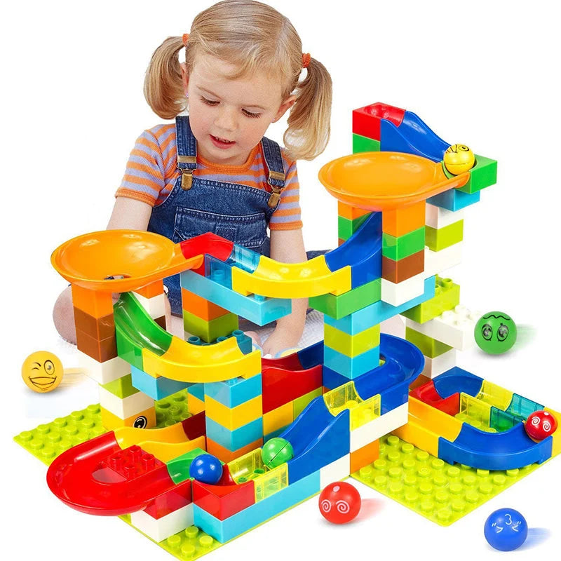 HUBBLO - Race track building block