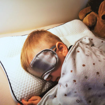 FLUFFY CLOUD - Anti-Bacterial and Breathable Cotton Neck Pillow for Children.